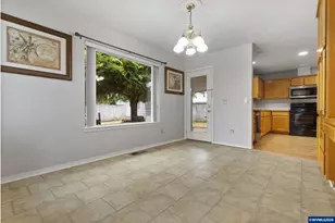 161 NW Elderberry Ln, Dallas, OR 97388 - Photo 18