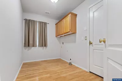 161 NW Elderberry Ln, Dallas, OR 97388 - Photo 16