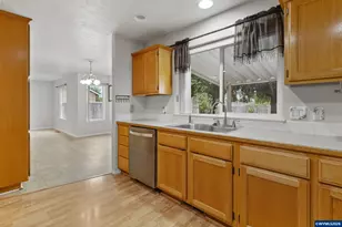 161 NW Elderberry Ln, Dallas, OR 97388 - Photo 14