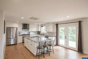 7500 Spring Valley Rd NW, Salem, OR 97304 - Photo 8