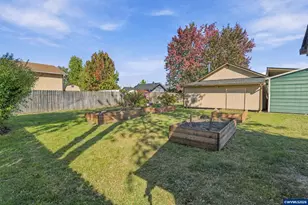 2658 S 12th St, Lebanon, OR 97355 - Photo 40