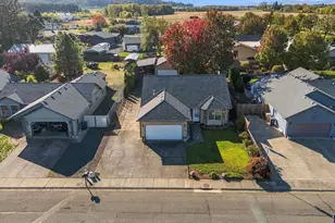 2658 S 12th St, Lebanon, OR 97355 - Photo 44