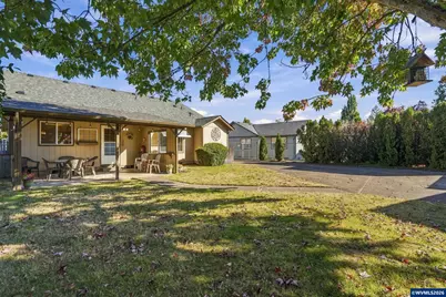 2658 S 12th St, Lebanon, OR 97355 - Photo 32
