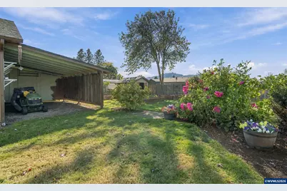 2658 S 12th St, Lebanon, OR 97355 - Photo 38