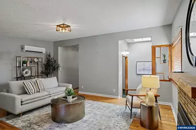 1227 SW Oregon Av, Dallas, OR 97338 - Photo 10