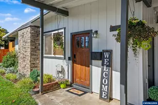 1227 SW Oregon Ave, Dallas, OR 97338 - Photo 4