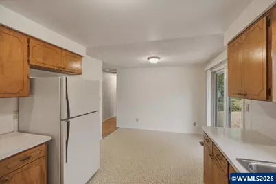 809 33rd Av SE, Albany, OR 97322 - Photo 12