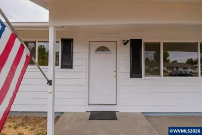 809 33rd Av SE, Albany, OR 97322 - Photo 4