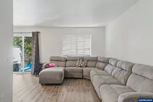 905 Charter (-915) Pl NE, Salem, OR 97301 - Photo 8