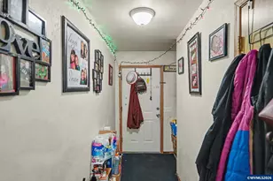 905 Charter (-915) Pl NE, Salem, OR 97301 - Photo 40