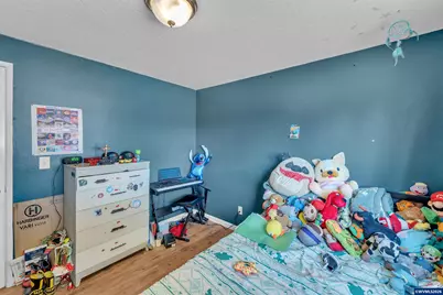 308 Violet St, Lebanon, OR 97355 - Photo 16