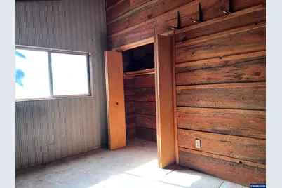 34033 Totem Pole Rd, Lebanon, OR 97355 - Photo 16