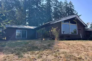 34033 Totem Pole Rd, Lebanon, OR 97355 - Photo 8
