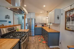 840 Davidson St SE, Albany, OR 97322 - Photo 4