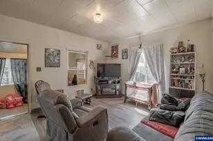 414 Silby Ln NE, Salem, OR 97301 - Photo 6