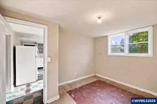 1489 Court St NE, Salem, OR 97301 - Photo 34