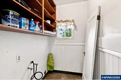1489 Court St NE, Salem, OR 97301 - Photo 16