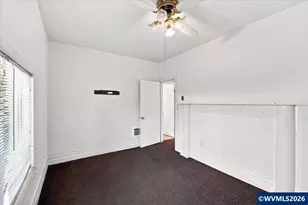 1489 Court St NE, Salem, OR 97301 - Photo 22