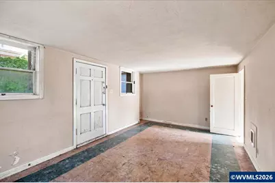 1489 Court St NE, Salem, OR 97301 - Photo 32