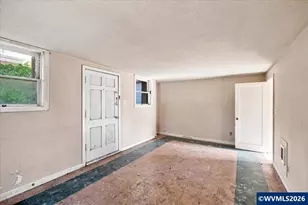 1489 Court St NE, Salem, OR 97301 - Photo 32