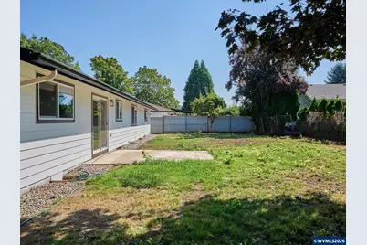 1086 Wilson St, Woodburn, OR 97071 - Photo 30