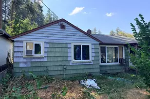 140 7th Ave, Sweet Home, OR 97386 - Photo 1