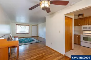 1487 Walton Way, Woodburn, OR 97071 - Photo 8
