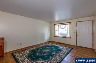 1487 Walton Way, Woodburn, OR 97071 - Photo 16