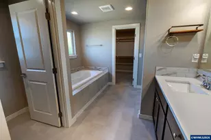 2675 Essex Av NW, Albany, OR 97321 - Photo 38