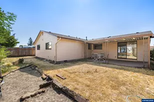 2044 Astor Way, Woodburn, OR 97071 - Photo 24