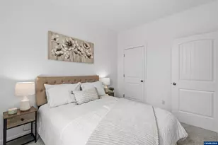 4608 Airport Ln, Sweet Home, OR 97386 - Photo 16