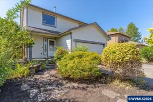 1957 Lyon St SE, Albany, OR 97322 - Photo 2