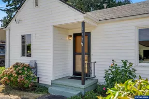 2095 University St SE, Salem, OR 97301 - Photo 4