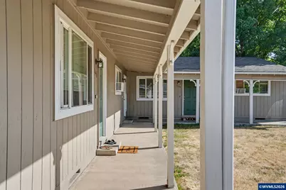 1848 Lansing Av NE, Salem, OR 97301 - Photo 2