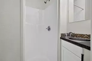 325 Chicago St SE, Albany, OR 97321 - Photo 18