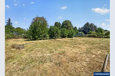 325 Chicago St SE, Albany, OR 97321 - Photo 24