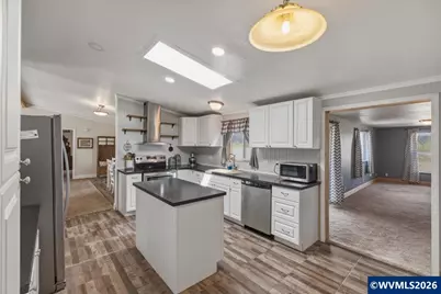 6310 State St, Salem, OR 97317 - Photo 10