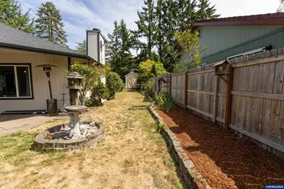 1080 Hope Av NW, Salem, OR 97304 - Photo 42