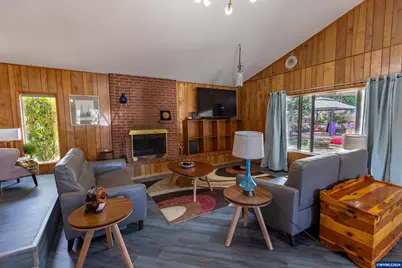 1080 Hope Av NW, Salem, OR 97304 - Photo 12