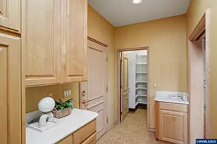 3485 Cherokee Dr S, Salem, OR 97302 - Photo 26