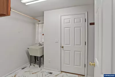 855 Jev Ct NW, Salem, OR 97304 - Photo 34