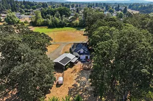 267 NW Woods Ln, Dallas, OR 97338 - Photo 40