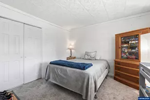 267 NW Woods Ln, Dallas, OR 97338 - Photo 20