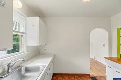 720 NW 16th St, Corvallis, OR 97330 - Photo 18