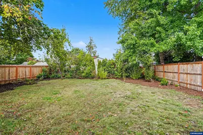 720 NW 16th St, Corvallis, OR 97330 - Photo 26