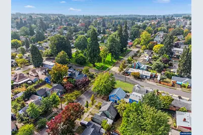 720 NW 16th St, Corvallis, OR 97330 - Photo 30