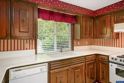 3385 Glen Creek Rd NW, Salem, OR 97304 - Photo 16