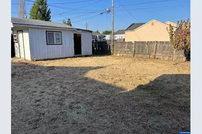 745 16th Av SW, Albany, OR 97321 - Photo 12