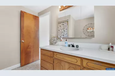 1110 W Oak St, Lebanon, OR 97355 - Photo 34