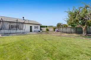 1110 W Oak St, Lebanon, OR 97355 - Photo 38